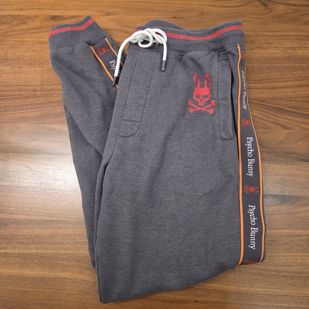 Psycho Bunny Logo Tape Skull Bunny Joggers Sweatpants in Grey, Size XL